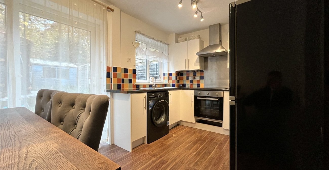 2 bedroom house to rent in Chatham | Robinson Michael & Jackson