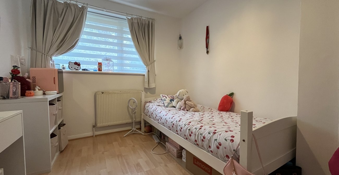 2 bedroom house to rent in Chatham | Robinson Michael & Jackson