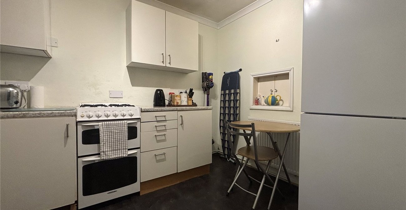 3 bedroom house for sale in Lordswood | Robinson Michael & Jackson