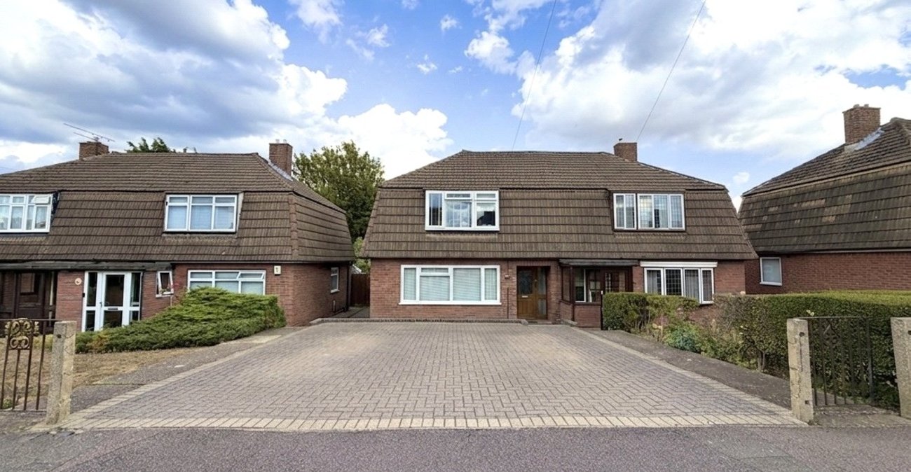 3 bedroom house for sale in Rochester | Robinson Michael & Jackson