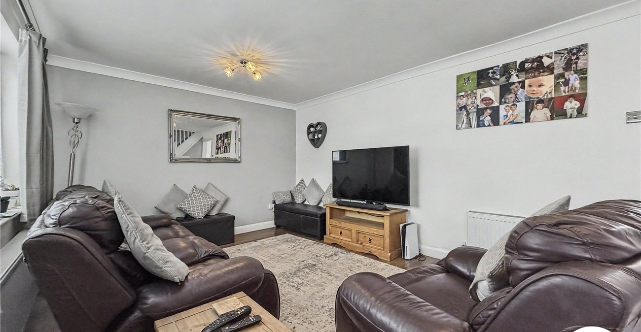 3 bedroom house for sale in Rochester | Robinson Michael & Jackson