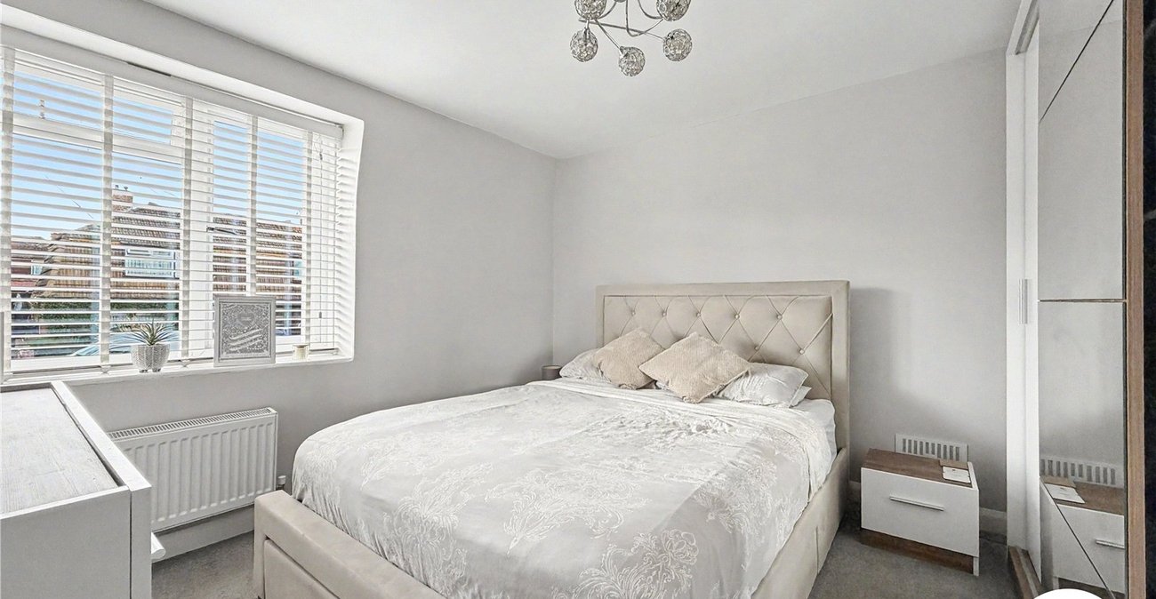 3 bedroom house for sale in Rochester | Robinson Michael & Jackson