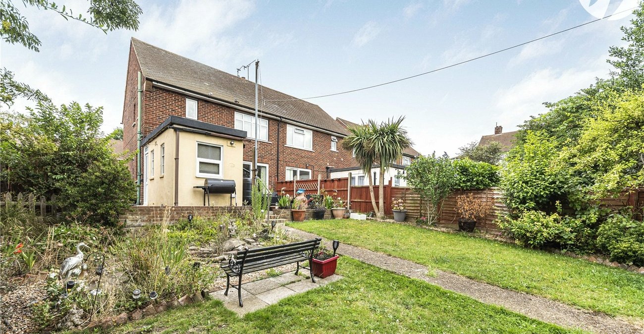 3 bedroom house for sale in Dartford | Robinson Jackson