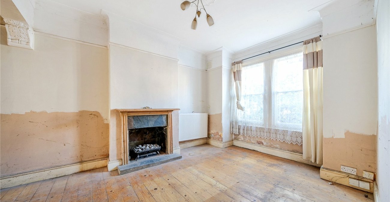 3 bedroom house for sale in Forest Hill | Robinson Jackson