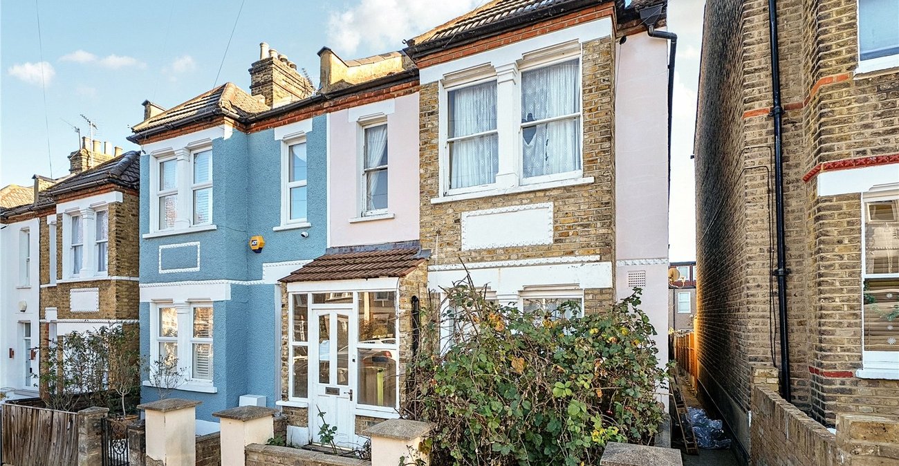 3 bedroom house for sale in Forest Hill | Robinson Jackson