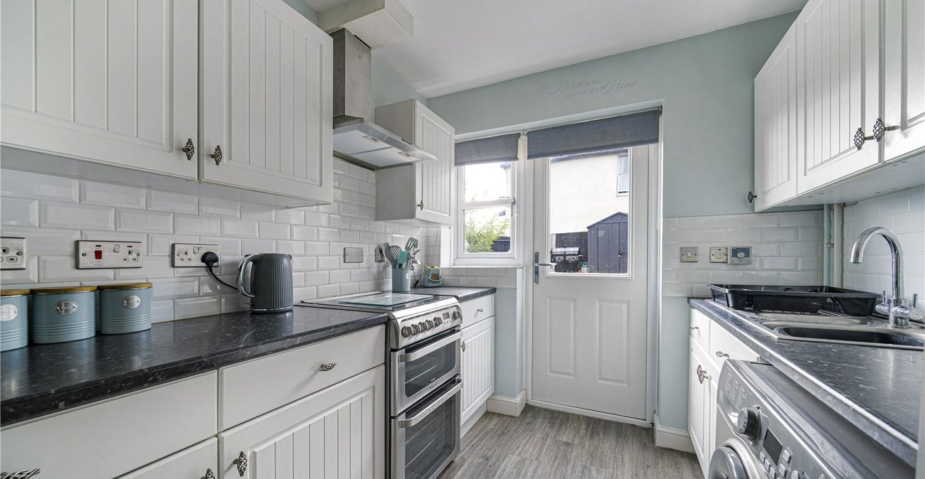 3 bedroom house for sale in West Dartford | Robinson Jackson
