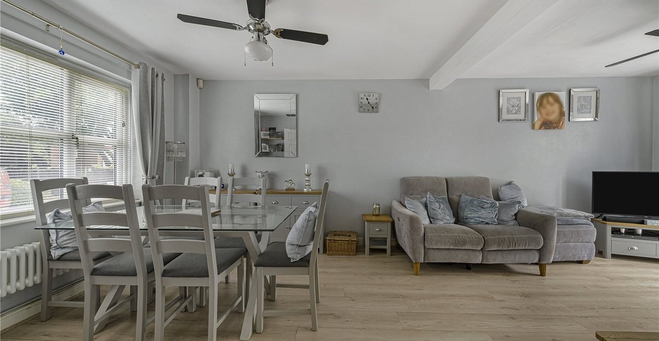 3 bedroom house for sale in West Dartford | Robinson Jackson