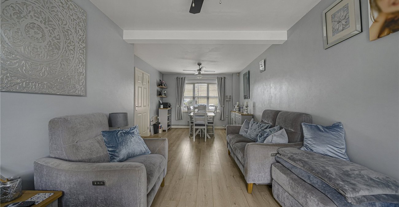 3 bedroom house for sale in West Dartford | Robinson Jackson