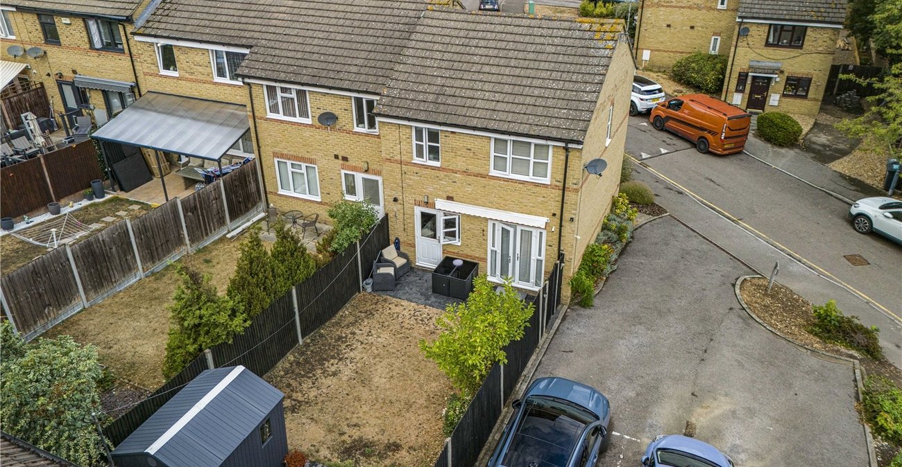 3 bedroom house for sale in West Dartford | Robinson Jackson