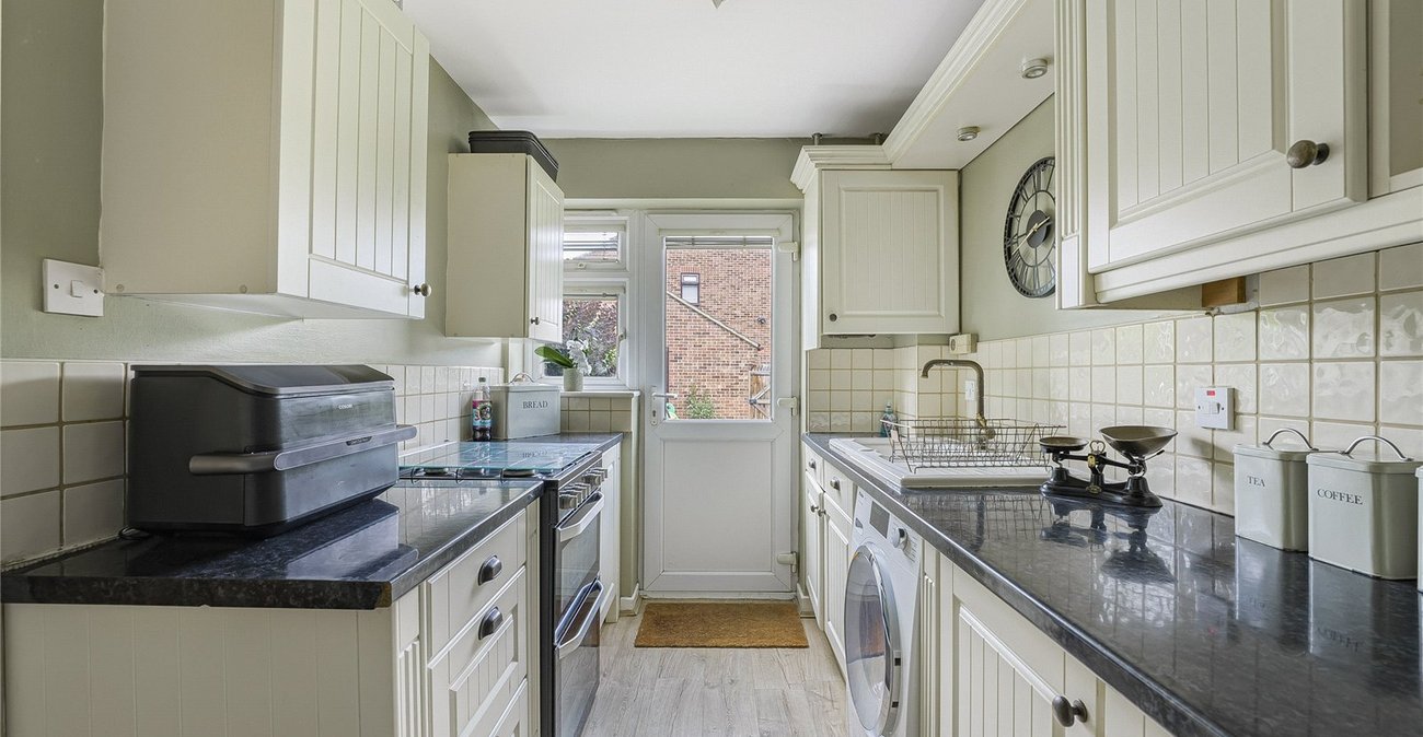 3 bedroom house for sale in Greenhithe | Robinson Jackson