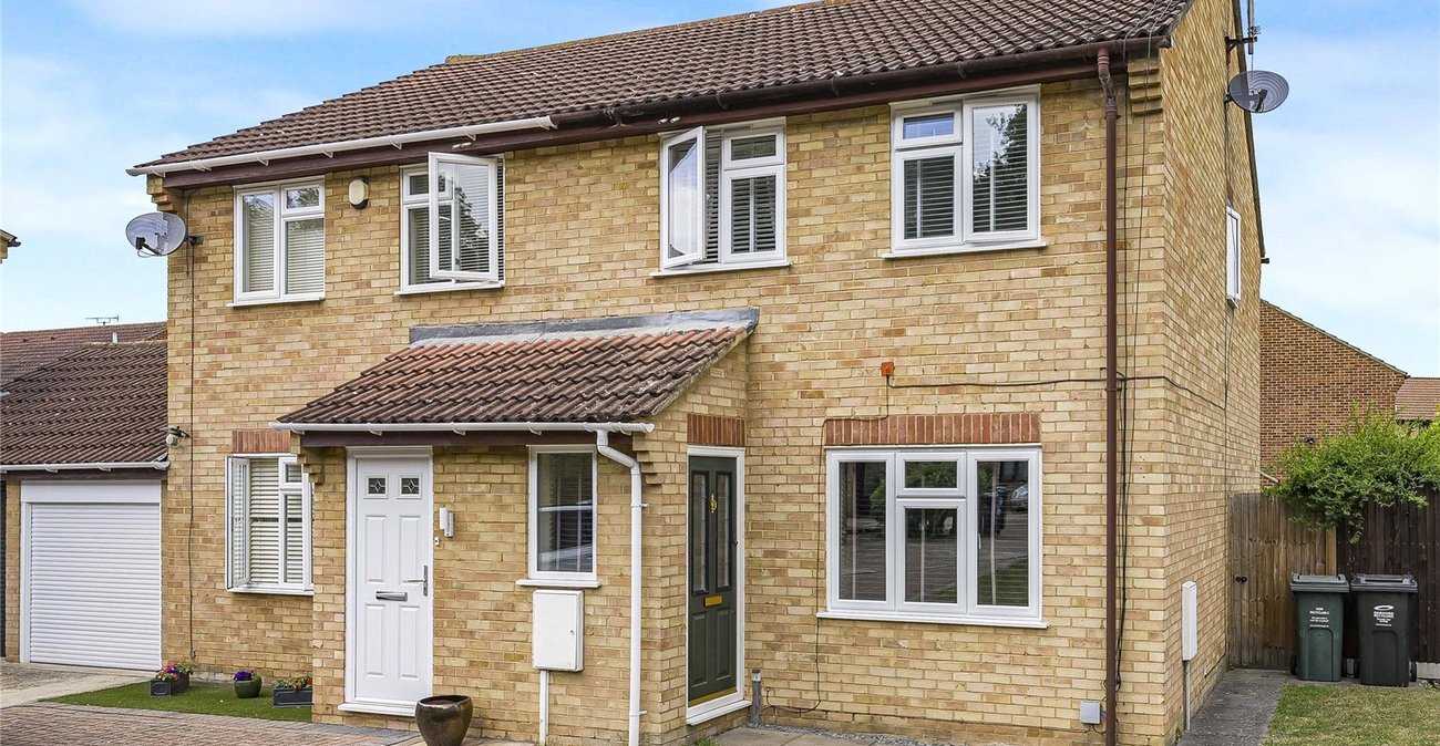 3 bedroom house for sale in Greenhithe | Robinson Jackson