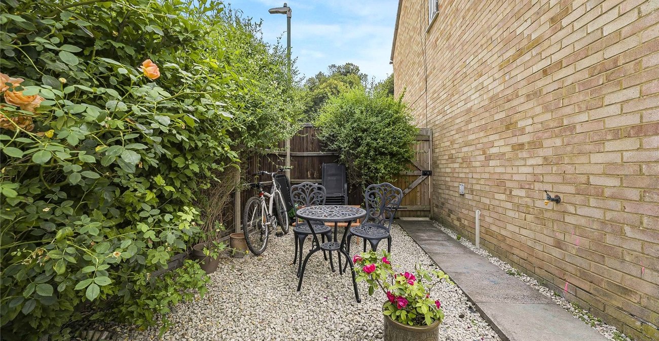 3 bedroom house for sale in Greenhithe | Robinson Jackson