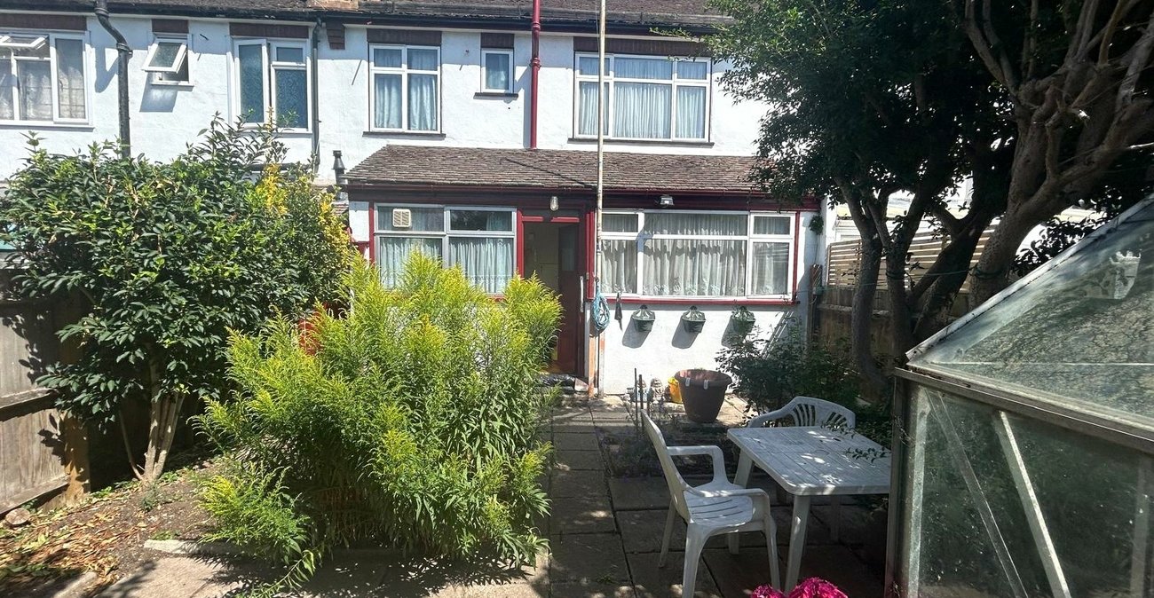 3 bedroom house for sale in Gravesend | Robinson Michael & Jackson