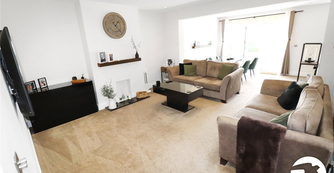 2 bedroom bungalow for sale in Belvedere | Robinson Jackson