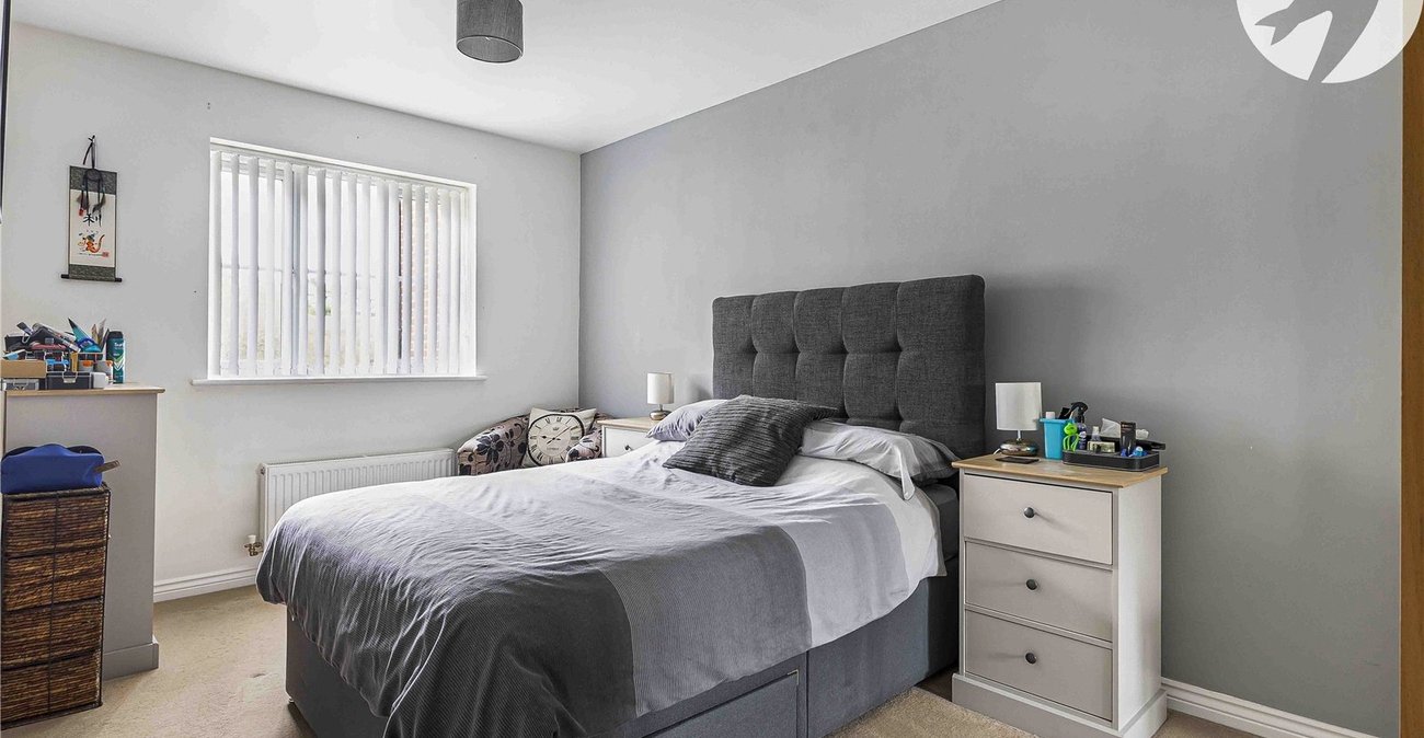 2 bedroom property for sale in Silver Streak Way | Robinson Michael & Jackson