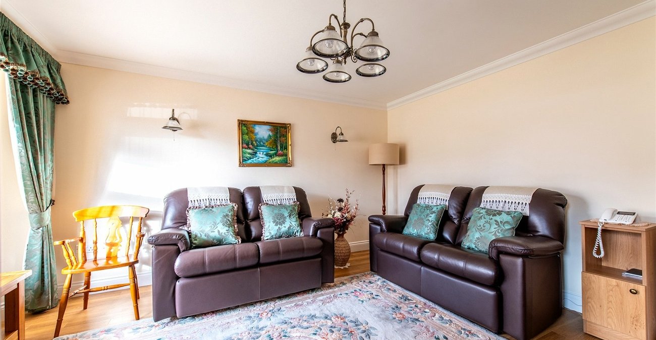 4 bedroom house for sale in Northfleet | Robinson Michael & Jackson