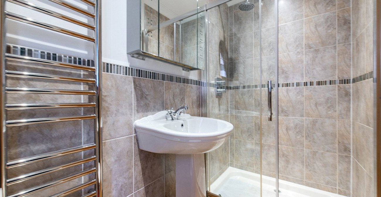 4 bedroom house for sale in Northfleet | Robinson Michael & Jackson