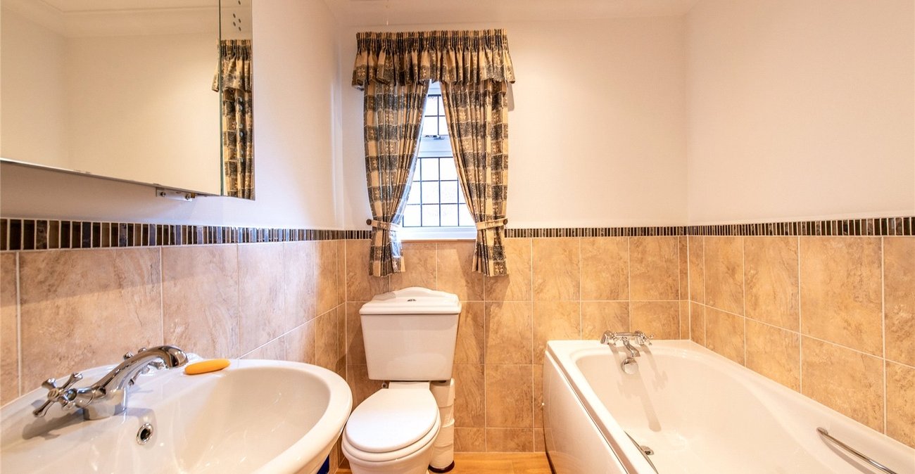 4 bedroom house for sale in Northfleet | Robinson Michael & Jackson