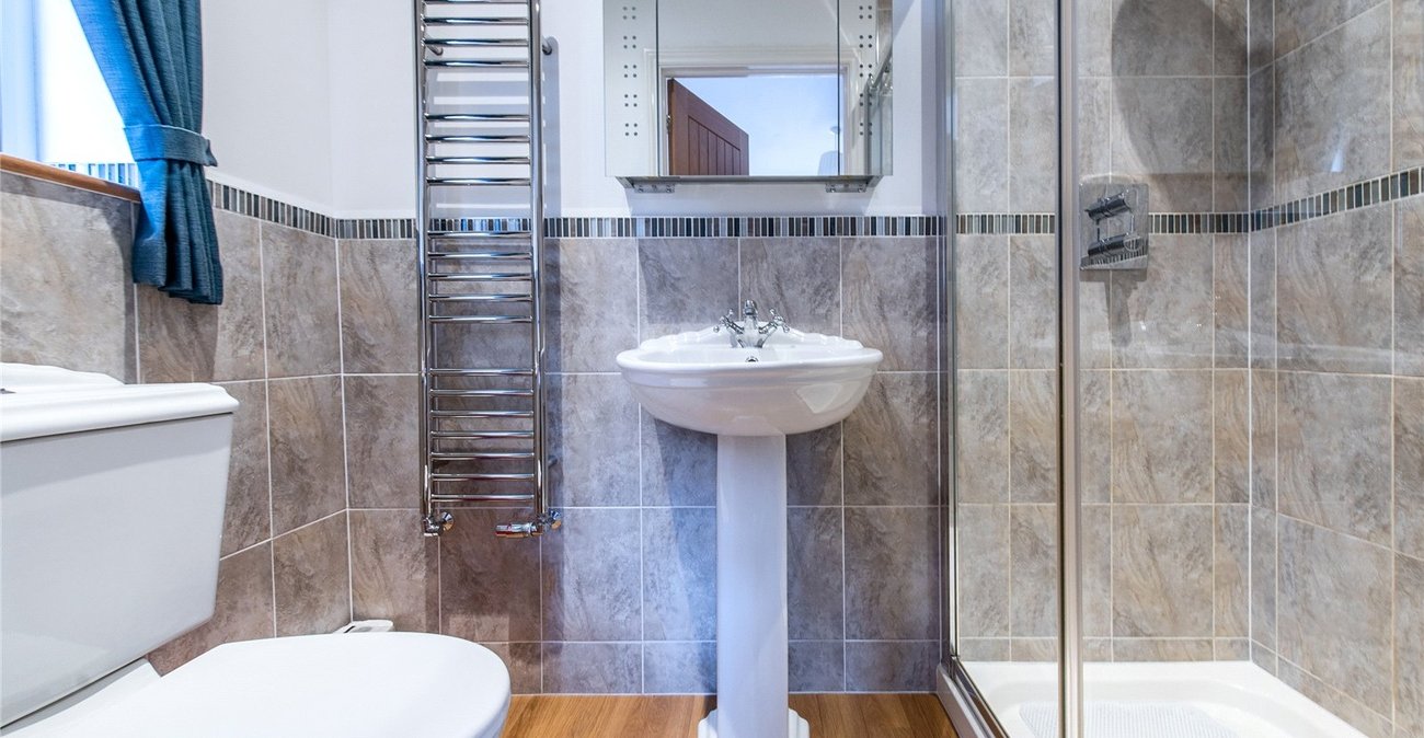 4 bedroom house for sale in Northfleet | Robinson Michael & Jackson