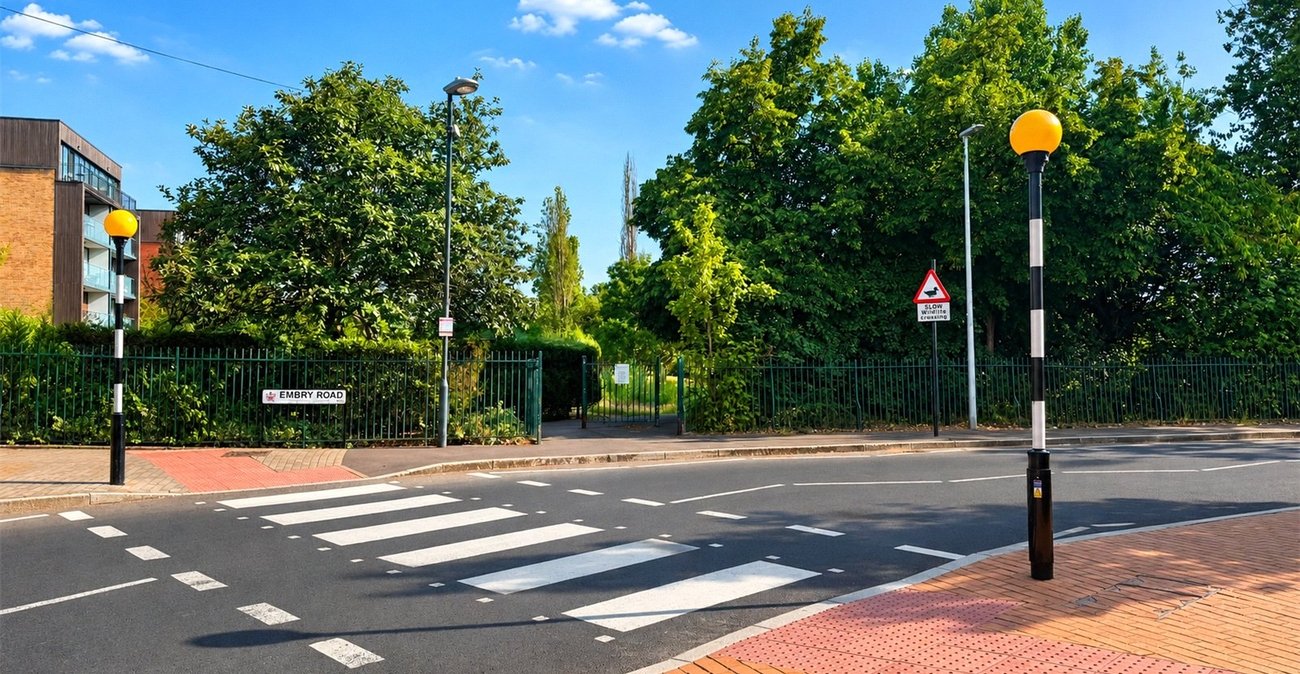 1 bedroom property for sale in London | Robinson Jackson
