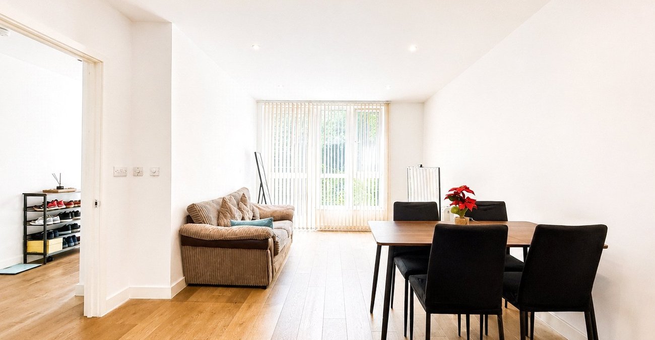1 bedroom property for sale in London | Robinson Jackson
