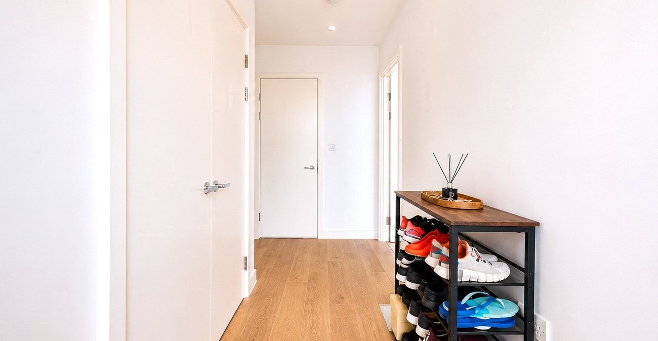 1 bedroom property for sale in London | Robinson Jackson