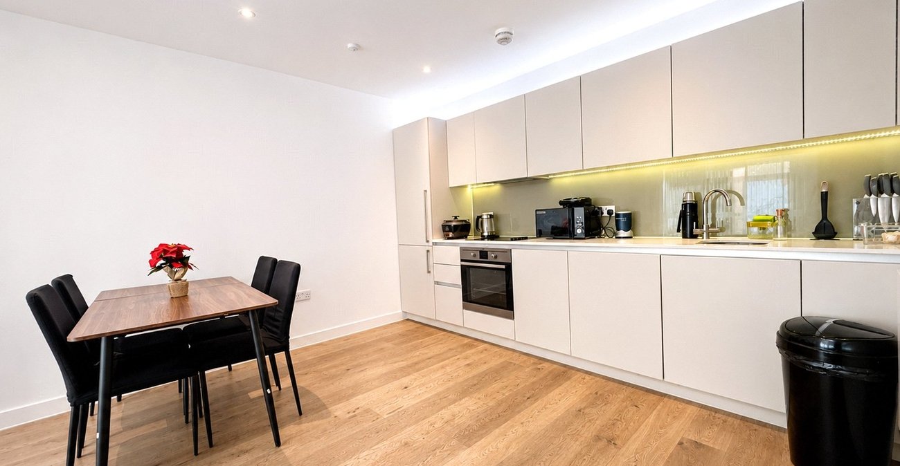 1 bedroom property for sale in London | Robinson Jackson