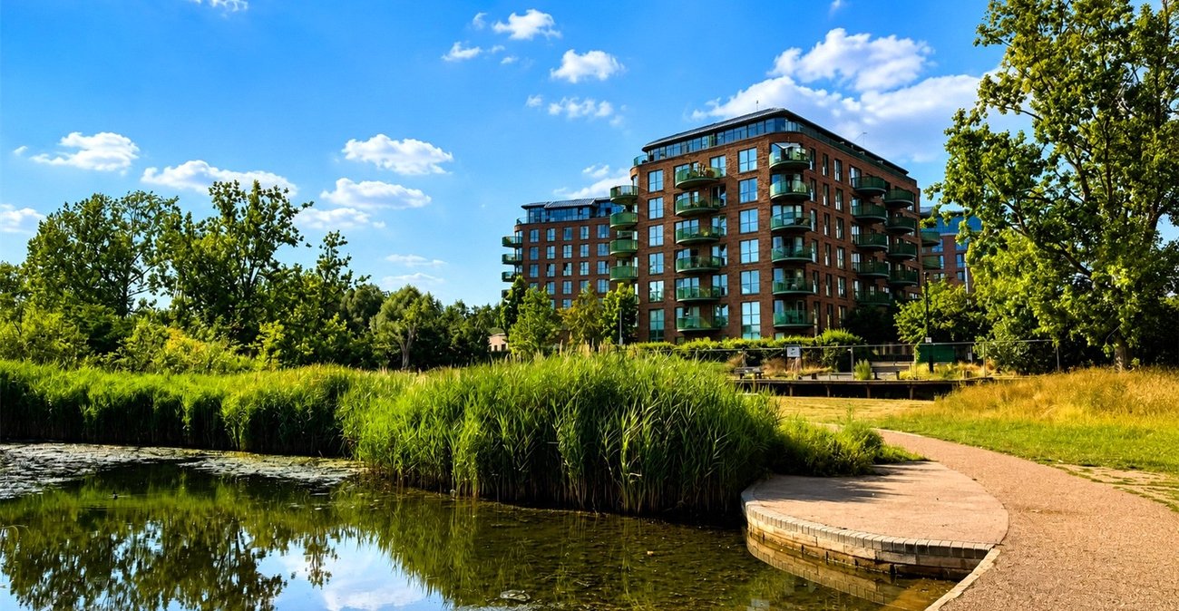 1 bedroom property for sale in London | Robinson Jackson