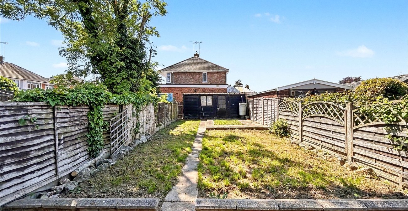 2 bedroom house for sale in Rainham | Robinson Michael & Jackson