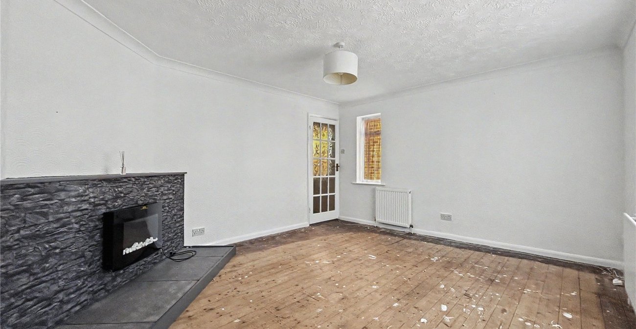 2 bedroom house for sale in Rainham | Robinson Michael & Jackson