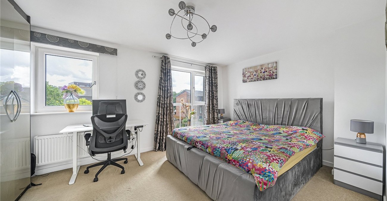 4 bedroom house for sale in Dartford | Robinson Jackson