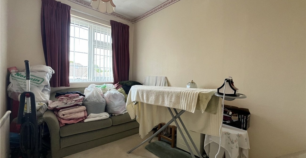 3 bedroom house for sale in Walderslade | Robinson Michael & Jackson