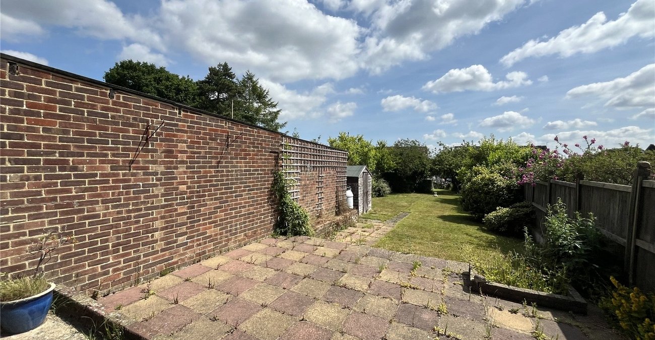 3 bedroom house for sale in Walderslade | Robinson Michael & Jackson