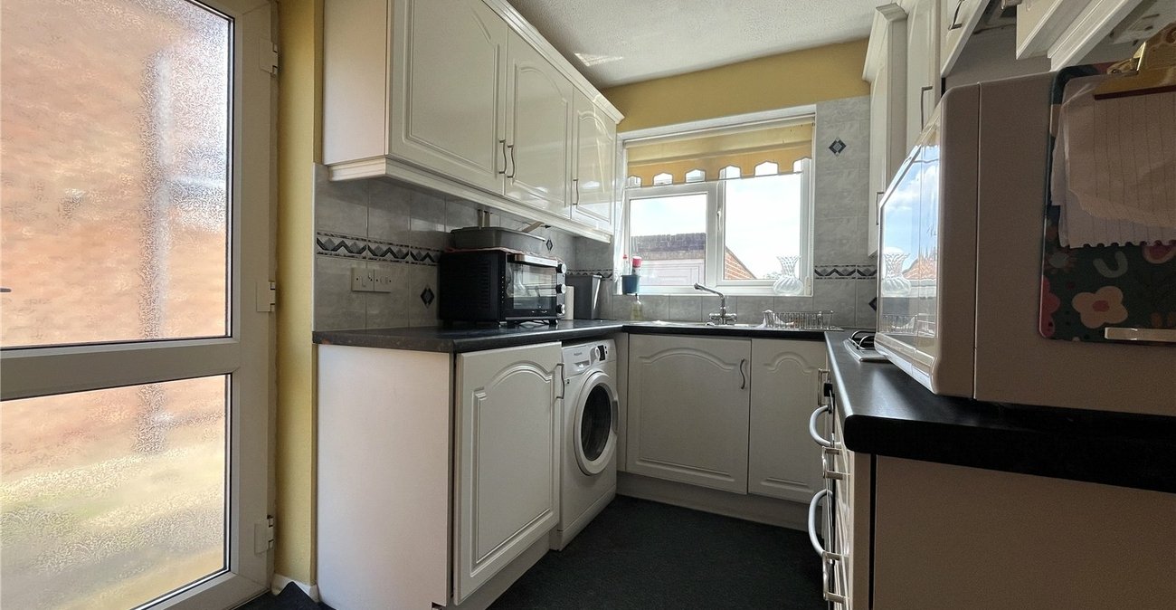 3 bedroom house for sale in Walderslade | Robinson Michael & Jackson