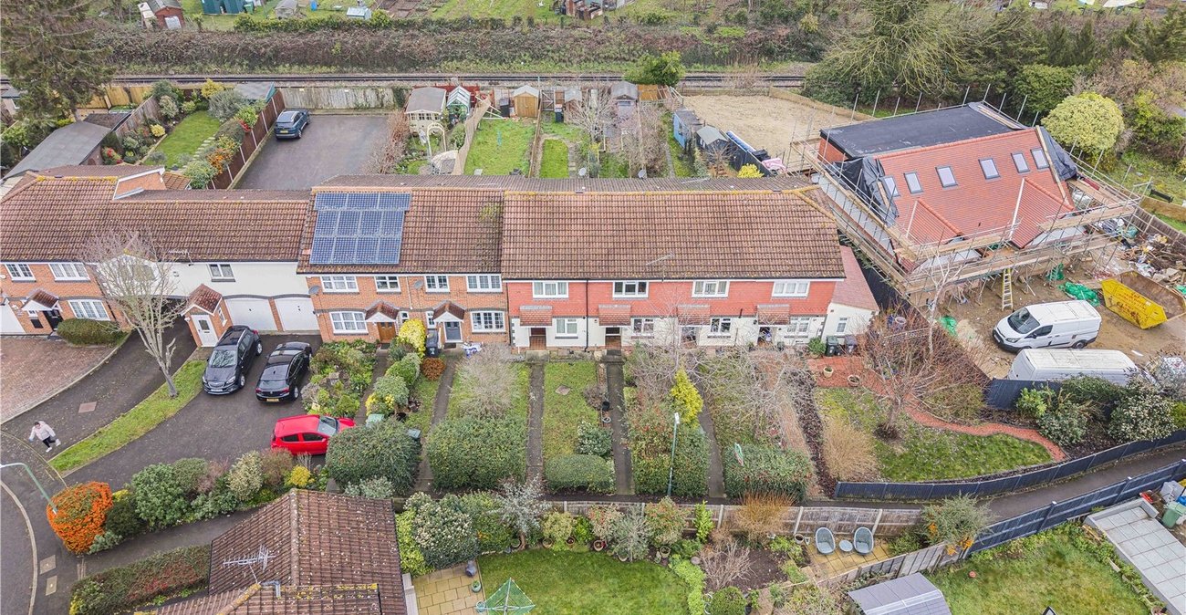 2 bedroom house for sale in Dartford | Robinson Jackson