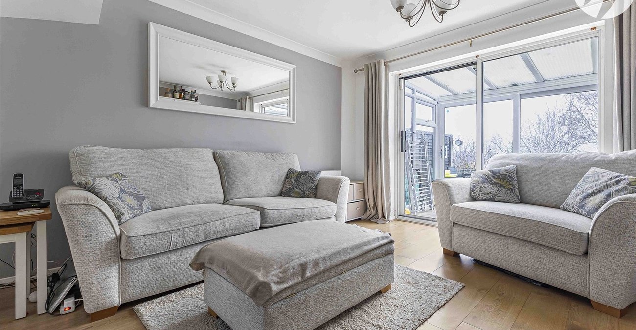 2 bedroom house for sale in Dartford | Robinson Jackson