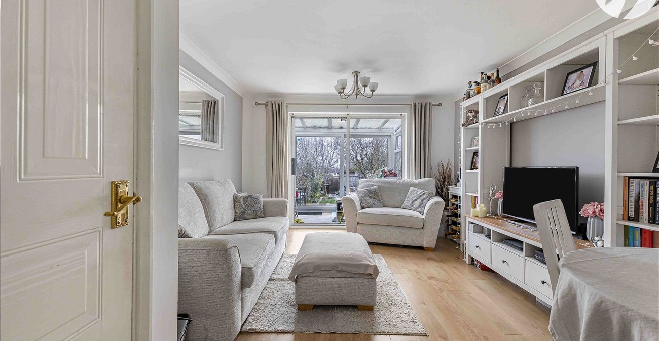 2 bedroom house for sale in Dartford | Robinson Jackson