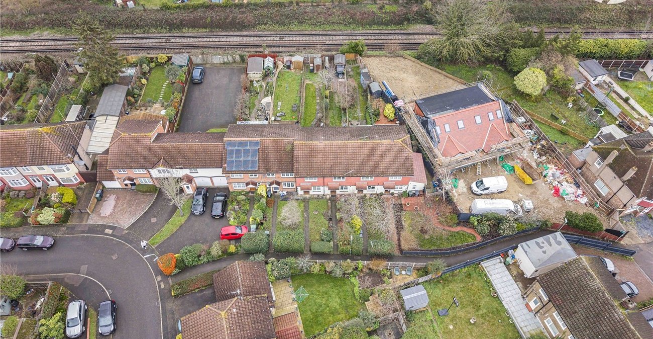 2 bedroom house for sale in Dartford | Robinson Jackson