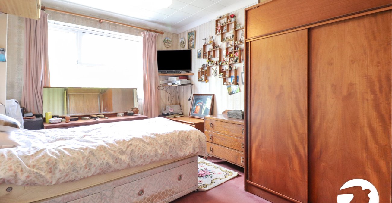 2 bedroom property for sale in Abbey Wood | Robinson Jackson
