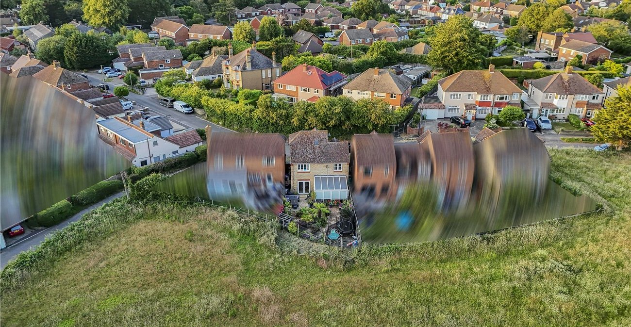 4 bedroom house for sale in Crockenhill | Robinson Jackson