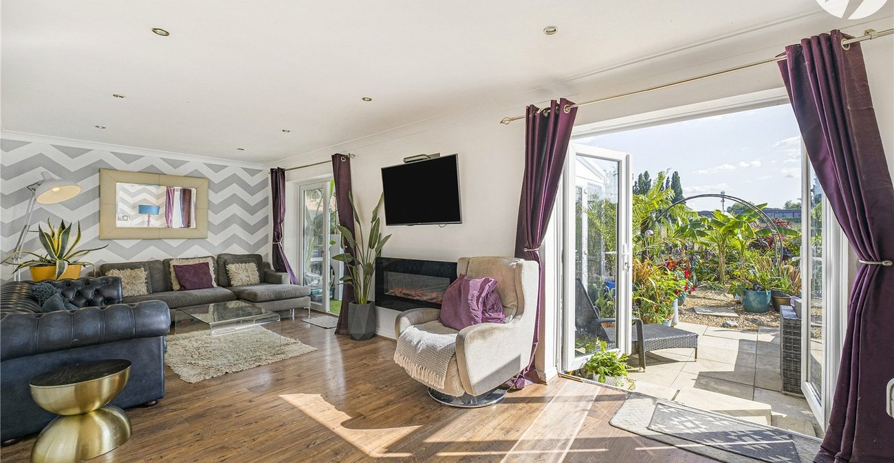 4 bedroom house for sale in Crockenhill | Robinson Jackson