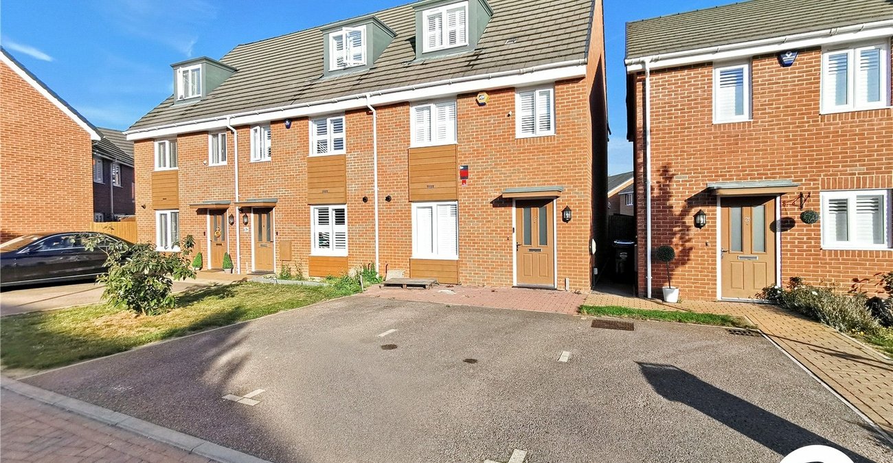 4 bedroom house for sale in Dartford | Robinson Jackson