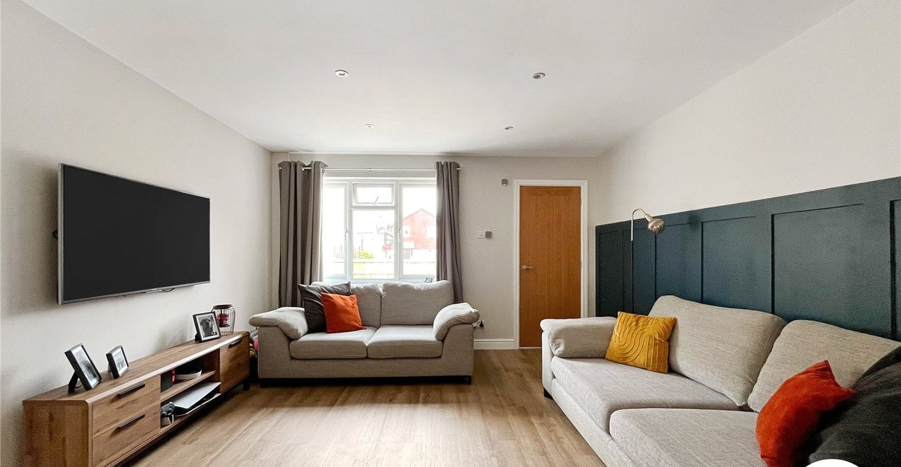2 bedroom house for sale in Lordswood | Robinson Michael & Jackson