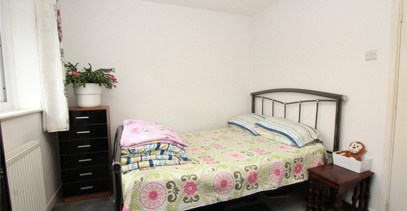 2 bedroom house for sale in Plumstead | Robinson Jackson