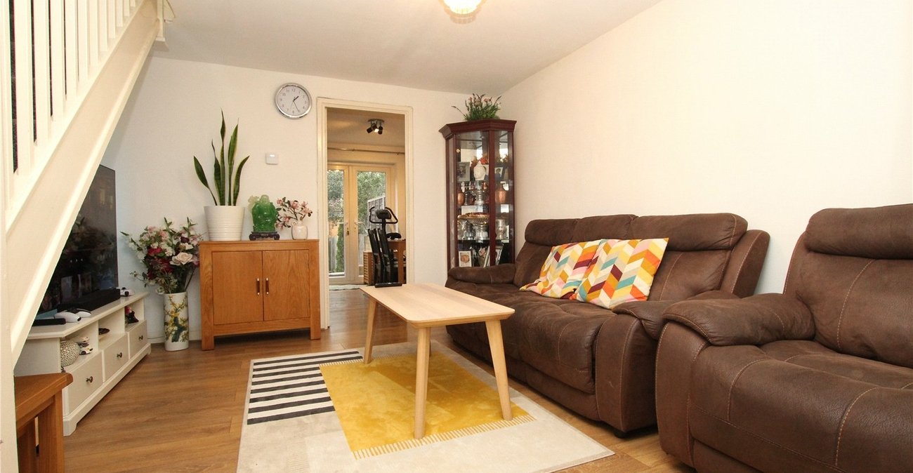 2 bedroom house for sale in Plumstead | Robinson Jackson