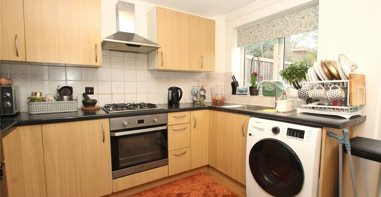 2 bedroom house for sale in Plumstead | Robinson Jackson