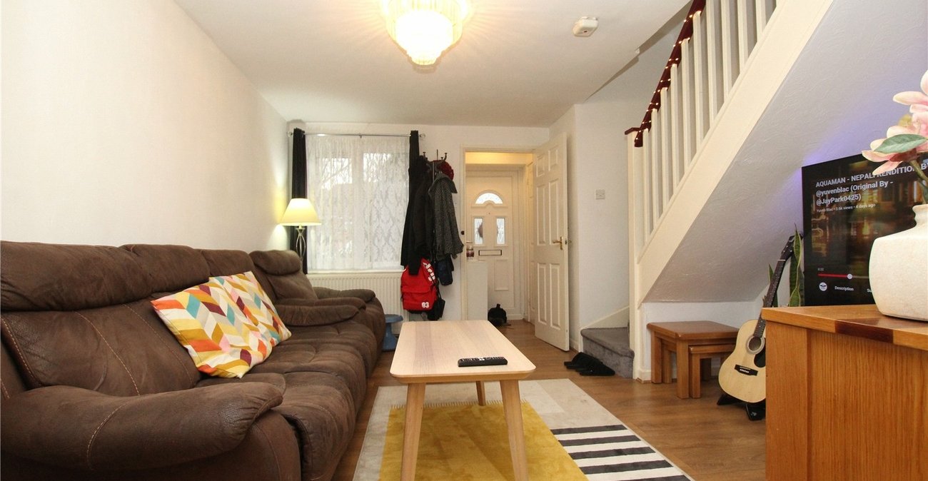 2 bedroom house for sale in Plumstead | Robinson Jackson