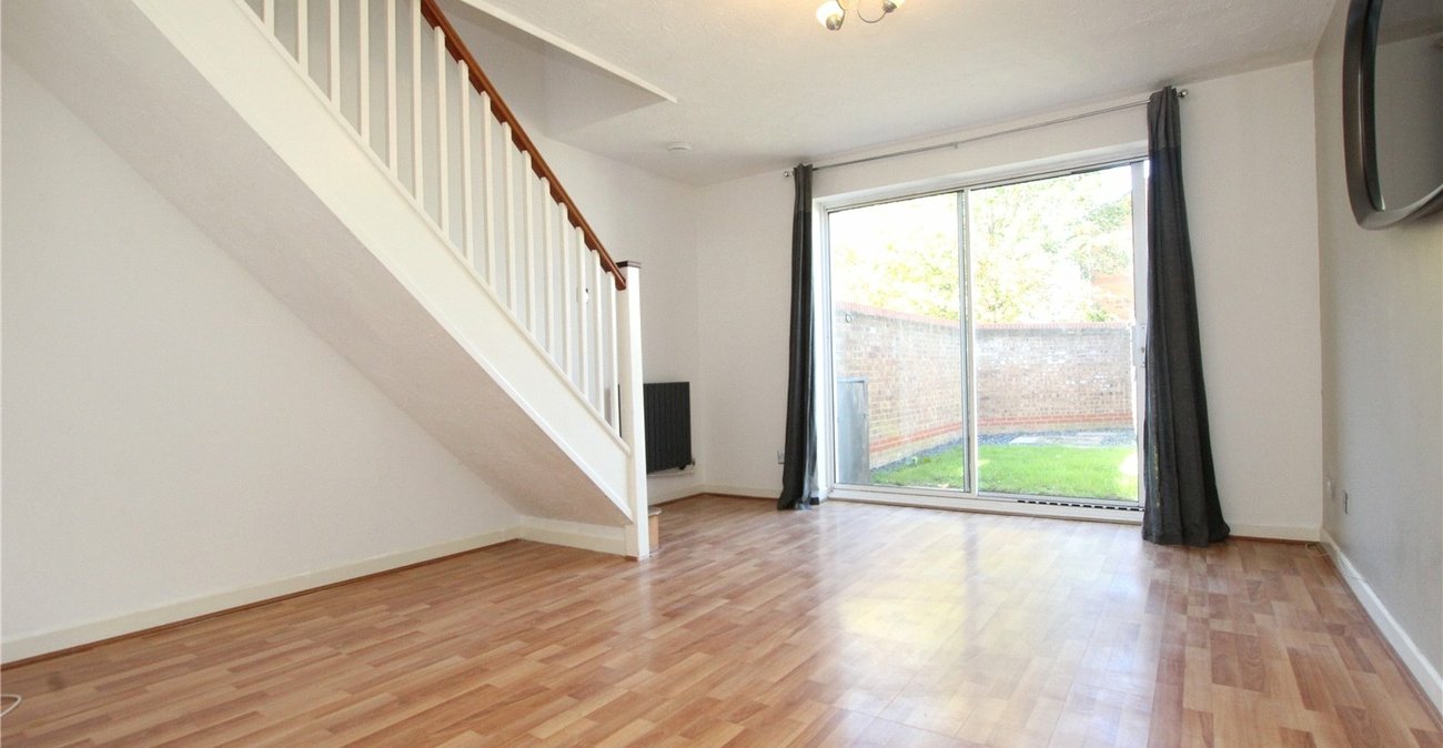 2 bedroom house for sale in Plumstead | Robinson Jackson