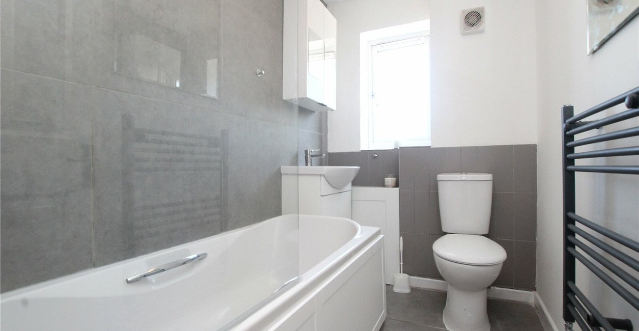 2 bedroom house for sale in Plumstead | Robinson Jackson