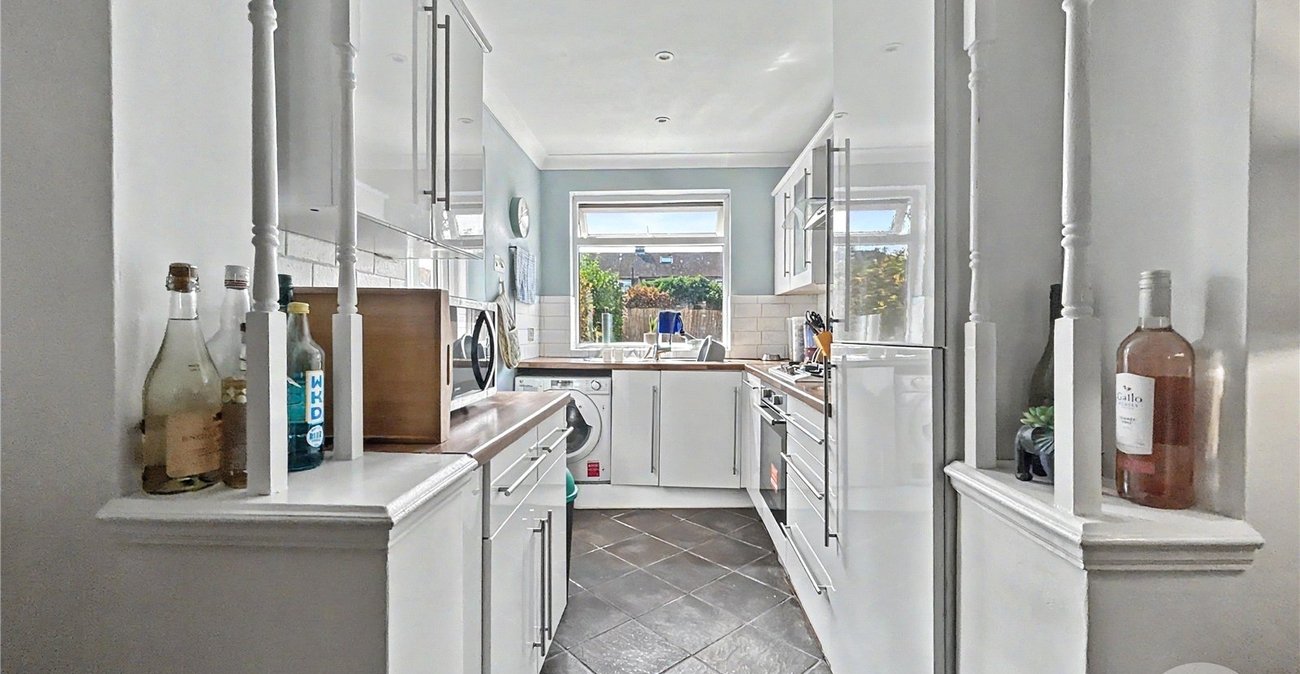 3 bedroom house for sale in South Welling | Robinson Jackson